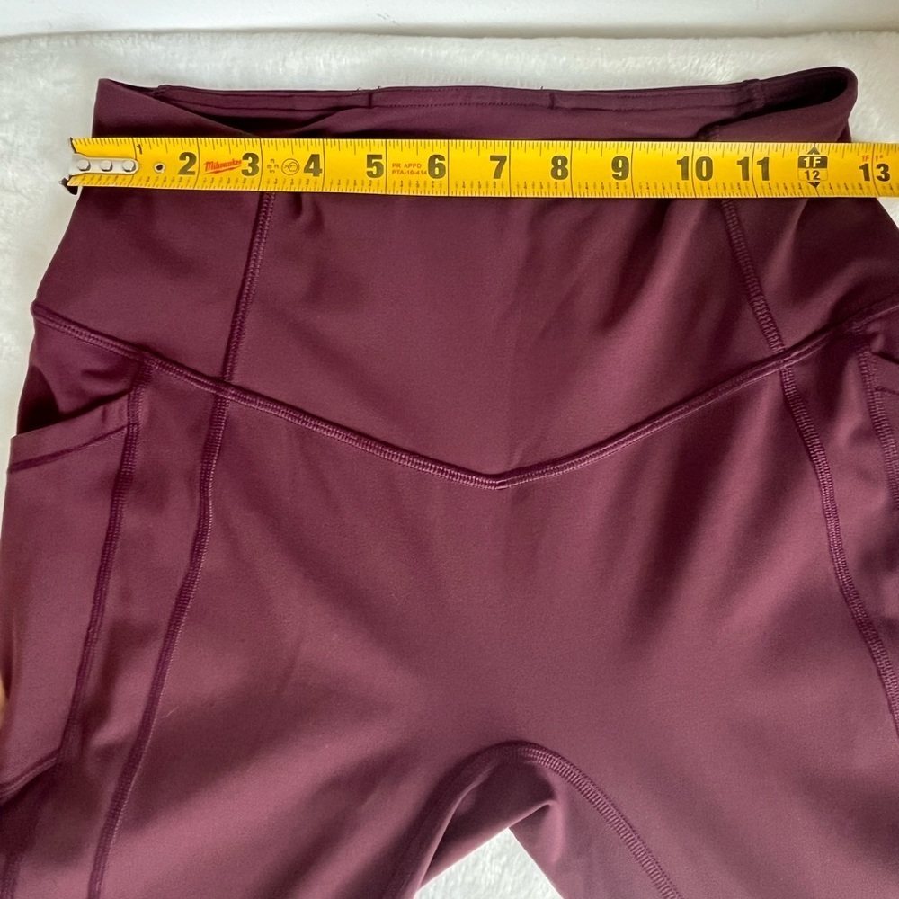Lululemon Purple Burgundy Cropped Side Pockets Luxtreme Leggings Womens 6 - Picture 9 of 9